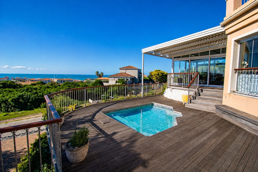 3 Bedroom Property for Sale in Port St Francis Eastern Cape